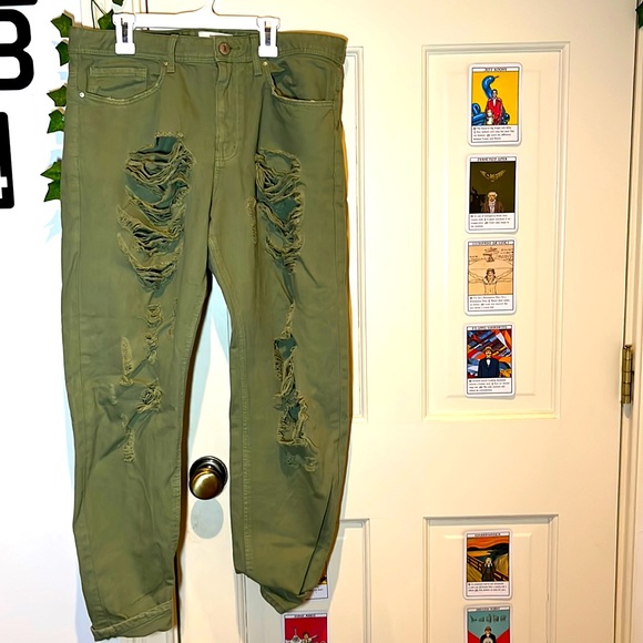 Army green ripped jean pants. US size 30, never worn - Picture 1 of 2